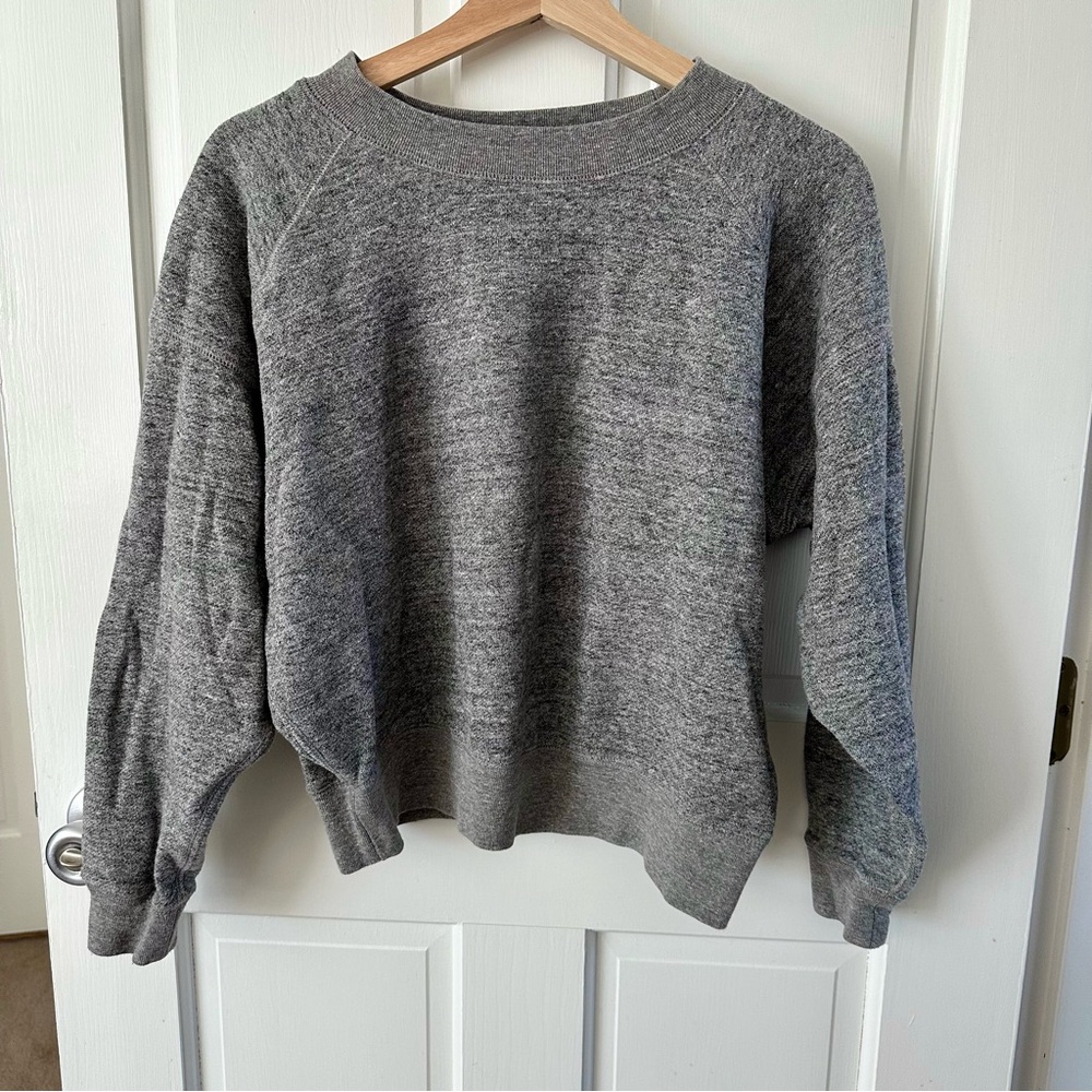 Entireworld Gray Crewneck Sweatshirt Size M